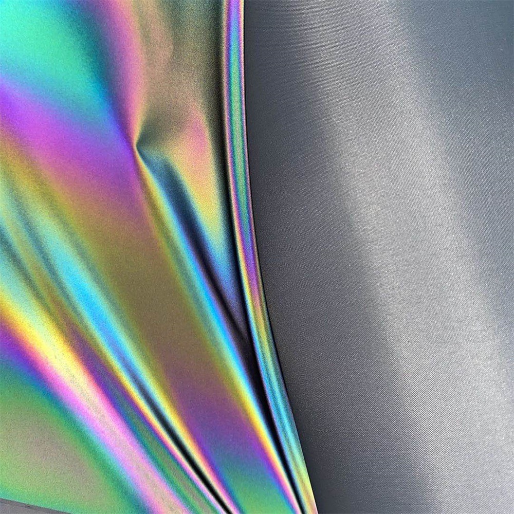 柔软型亮银条彩反光化纤布 渔夫帽用190T涤塔夫段彩春亚纺反光布