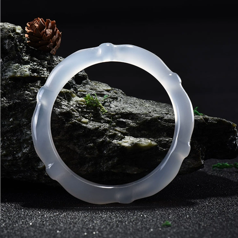 Agate bamboo bracelet with pigtail jade