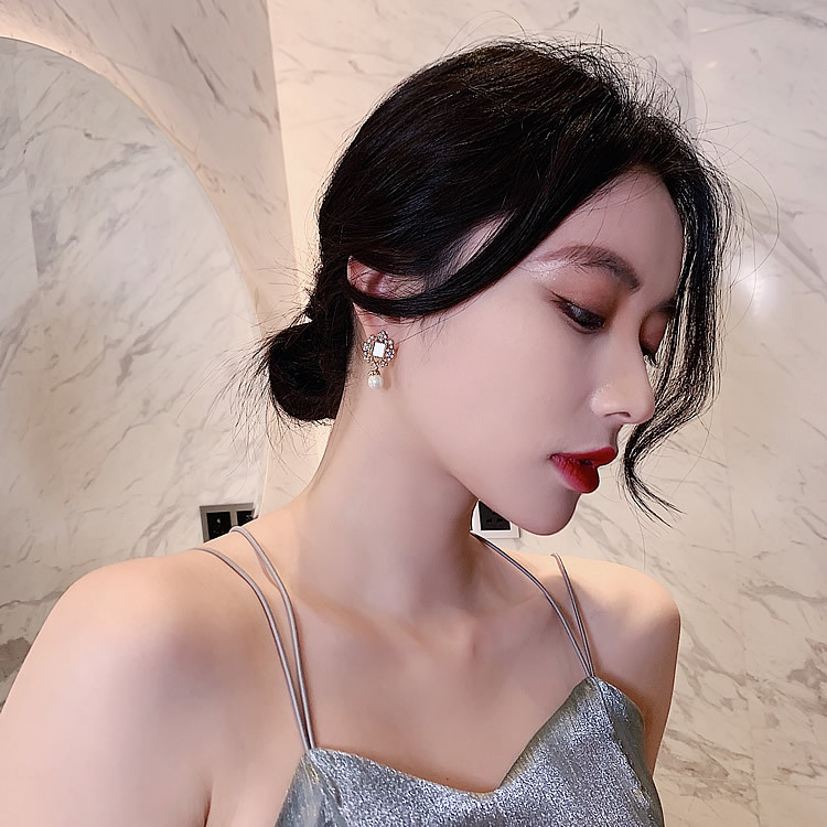 Pendientes Coreanos De Moda De Pera De Moda Para Mujer Retro 925 Pendientes De Aguja De Plata Para Mujer Nihaojewelry display picture 6