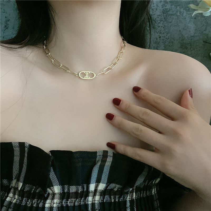 Fashion Simple Double-layer  Gold-plated Stacking Cold Style  Clavicle Chain Nihaojewelry Wholesale display picture 1