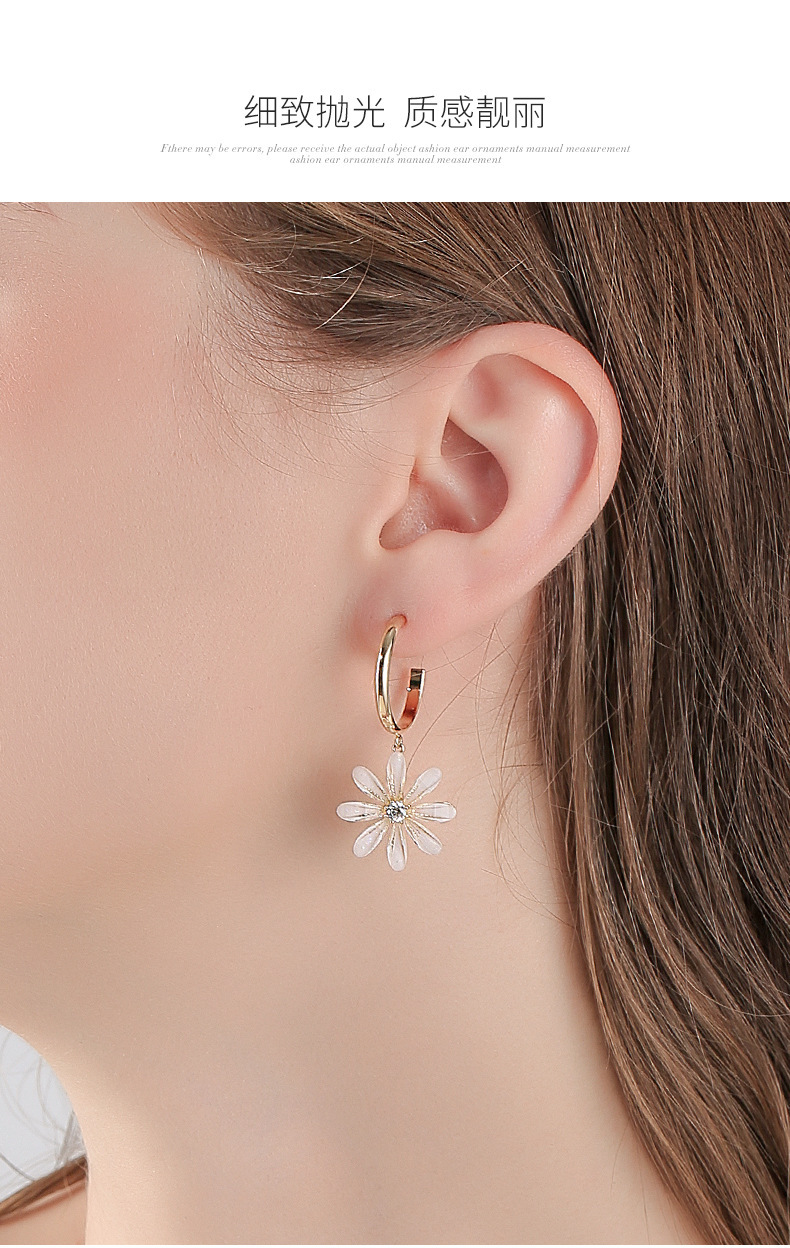 New Fashion Fairy Flower Earrings 925 Silver Needle Personalized Earrings Wholesale Nihaojewelry display picture 3