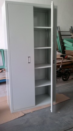 深圳做工具柜的厂家 双开门带锁工具柜价格 0.8厚铁皮工具柜图片