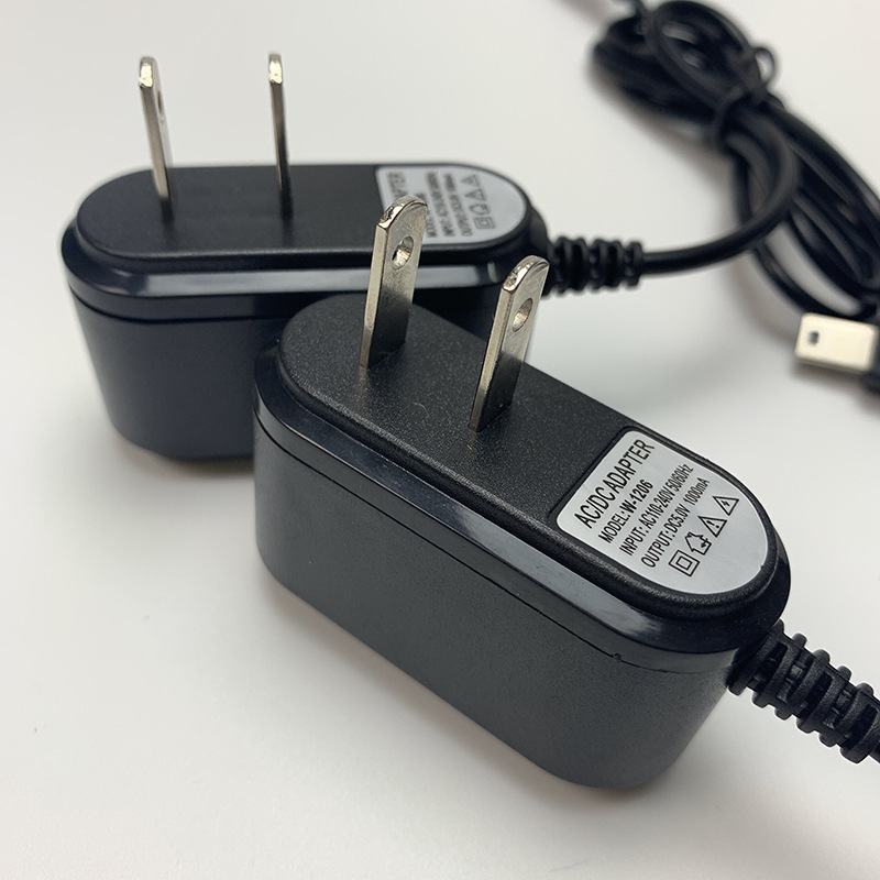 5V1A turn light variable light TYPE-C lengthened head line charging V3 Android smart V8 integrated direct charging elderly machine charger 5V1A turn light variable light TYPE-C lengthened head line charging V3 Android smart V8 integrated direct charging elderly machine charger
