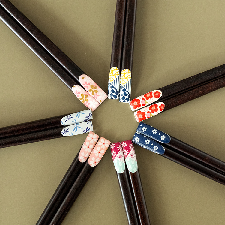 Japanese gift box for nails