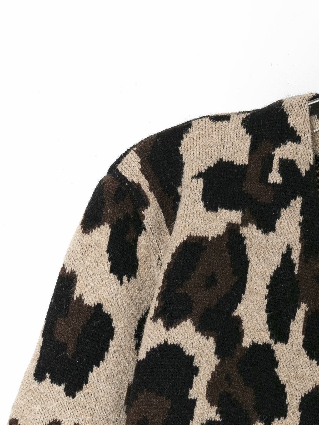 Cinturón de otoño Estampado de leopardo Cuello en V Manga larga Chaqueta de punto cardigan de punto para mujer NSAM2296