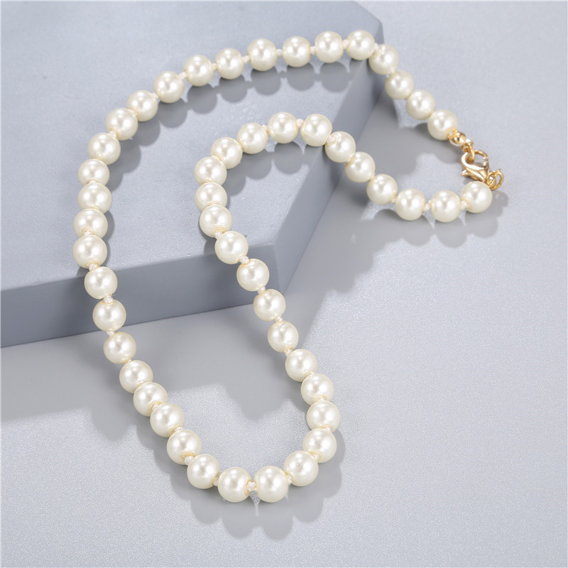 fashion pearl simple necklace