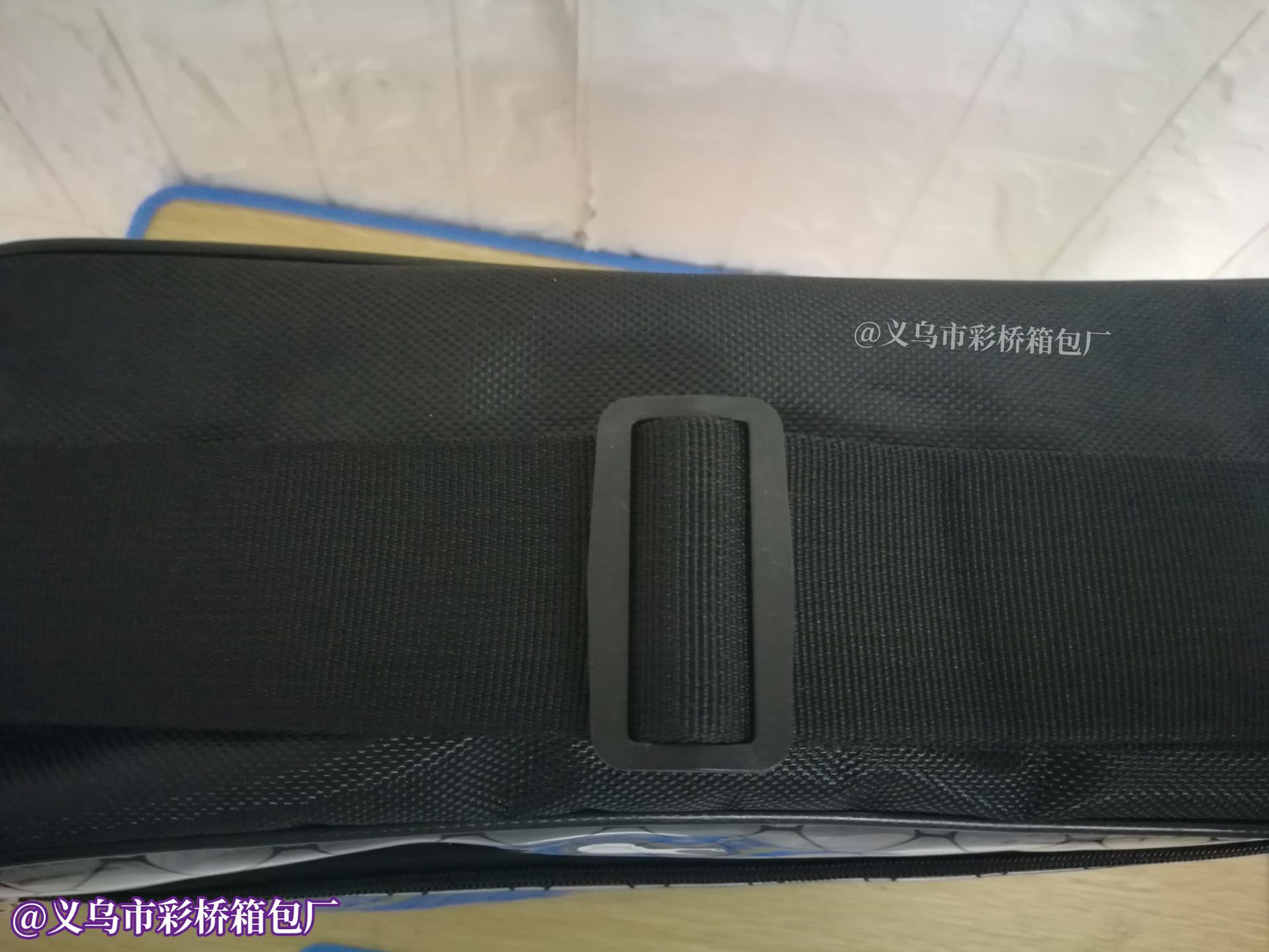 40*30*8 정전기 방지 투명 인쇄 PVC17 인치 먼지가없는 컴퓨터 비스듬한 그라핀 정전기 방지