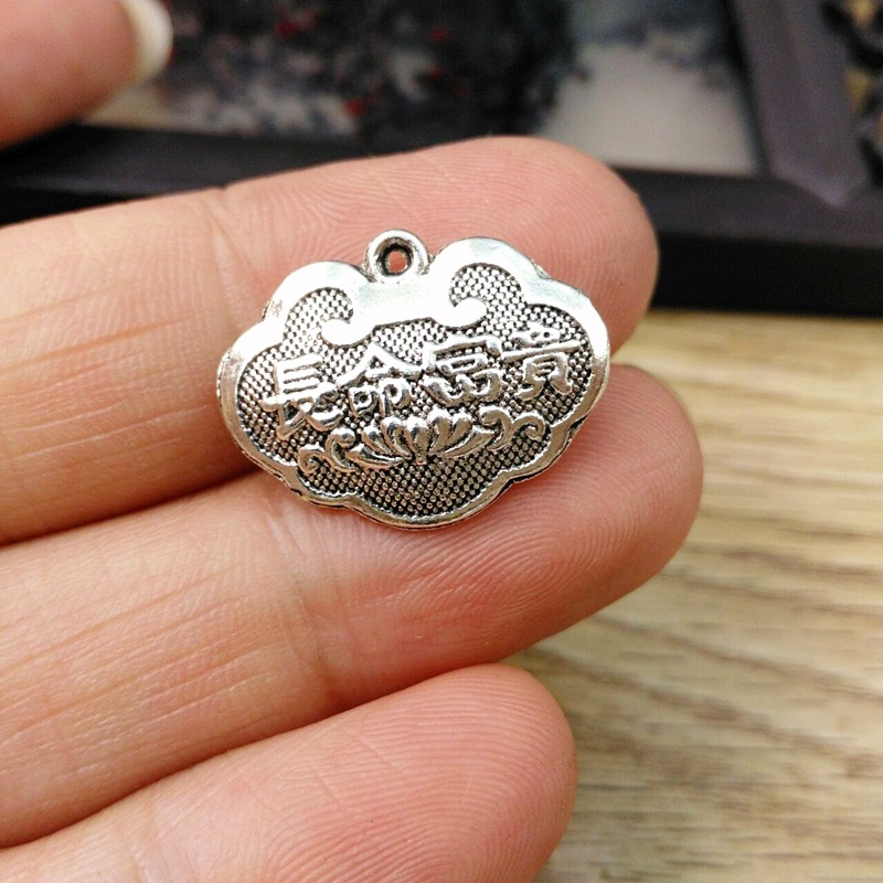 E01DB9283E7D3E22690A69519F4354