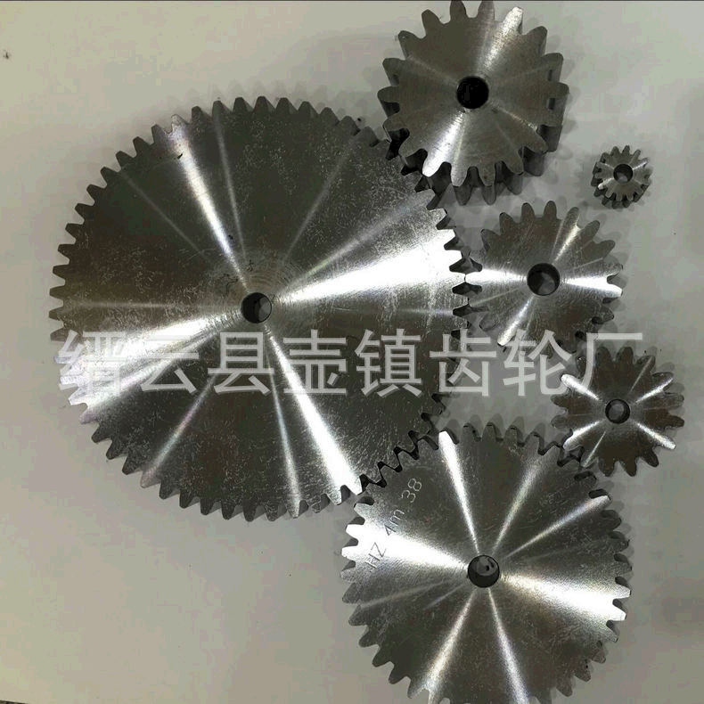 长期供应金属机械圆柱齿轮 工业圆柱齿轮 圆柱齿轮供应