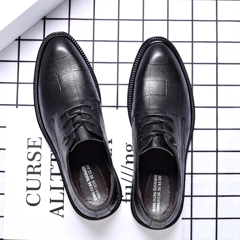 夏季透气男鞋韩版英伦黑色潮鞋子休闲商务正装皮鞋男士尖头内增高