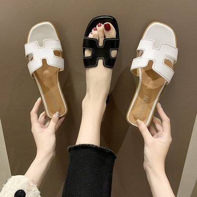 chic凉拖鞋女夏季时尚外穿网红2020新款韩版百搭潮平底沙滩拖鞋女