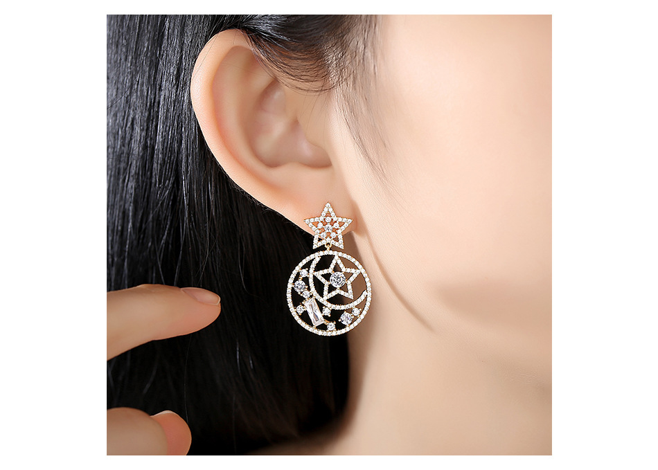 Fashion Korean Sweet Lady Xingyue Earrings Hollow Copper Inlaid Zirconium Stud Earrings display picture 4