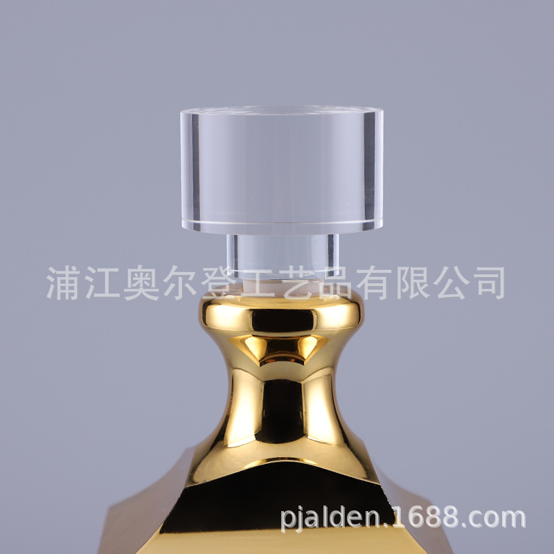 Factory direct sales and wholesale of perfume bottles, agarwood essential oil droppers, essential oil bottles, small empty bottles, and high-end droppers detail image 8