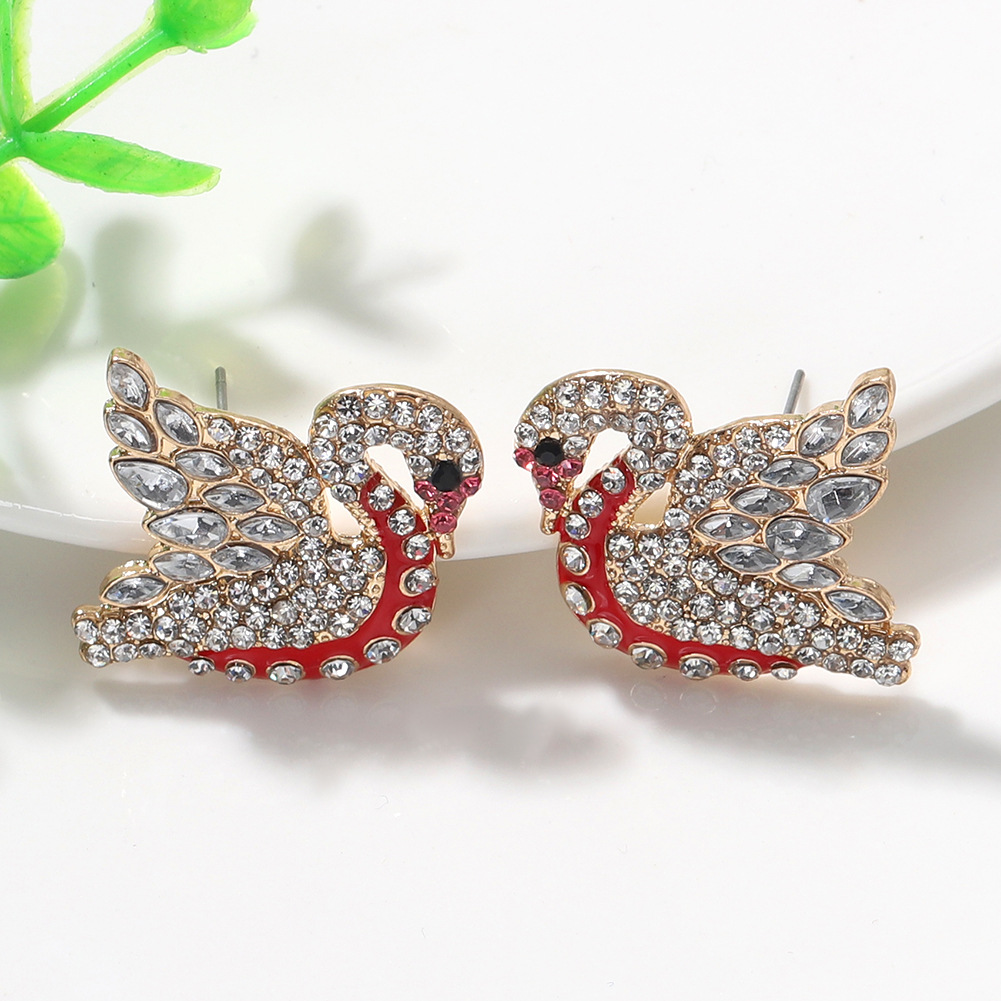 New Fashion  Alloys Studded With Diamonds  Atmosphere Small Fresh  Alloy Earrings Nihaojewelry Wholesale display picture 9