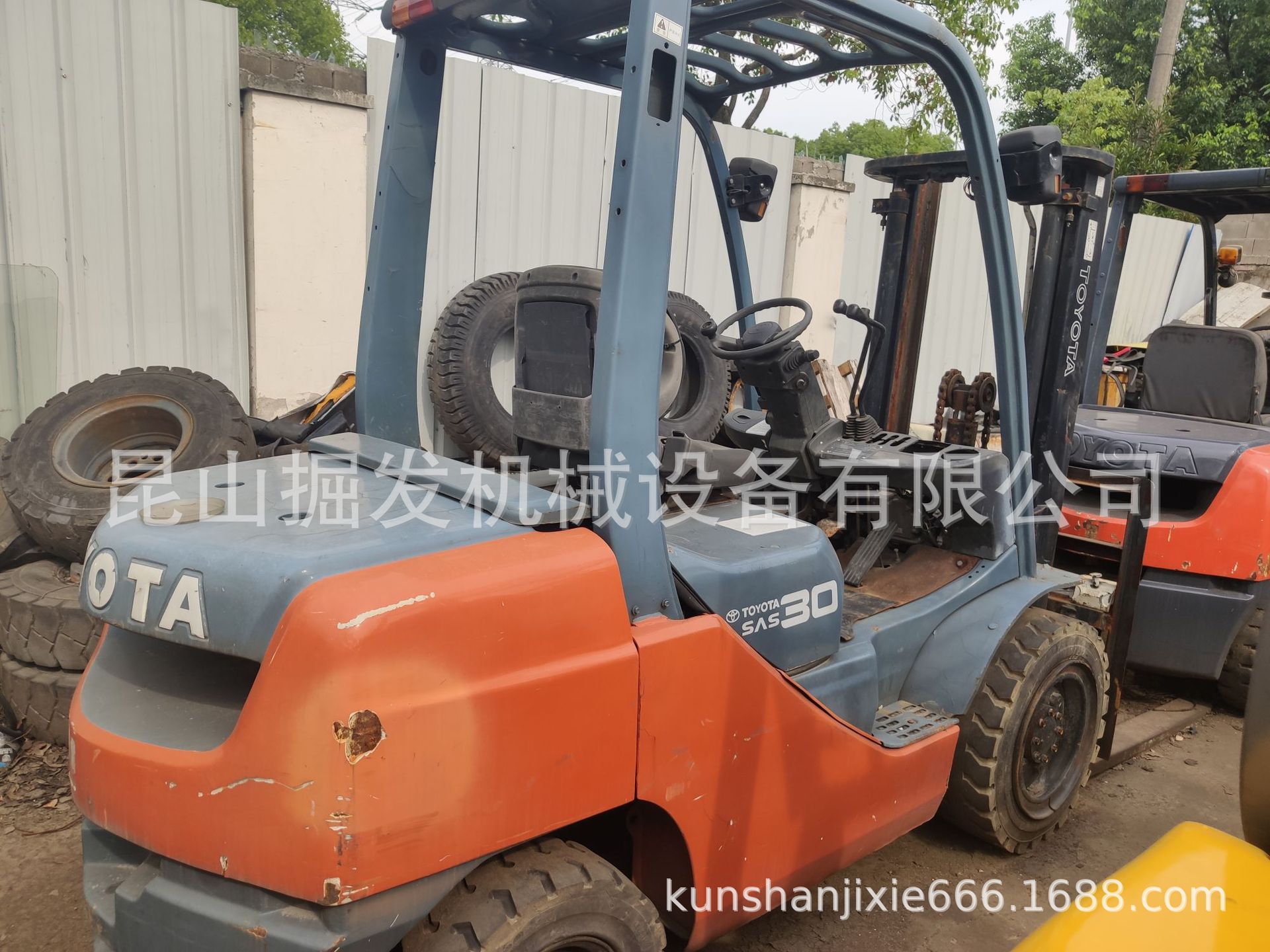 丰田7F 8F3吨3.5吨5吨叉车 升高3米 4米 4米5门架的叉车现货直销