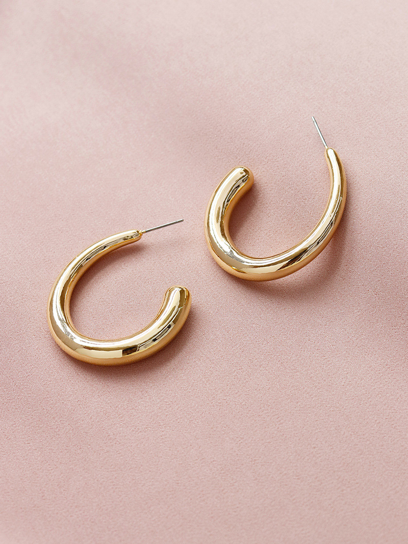 Popular New Metal Texture  Hot-selling  Earrings Wholesale display picture 2