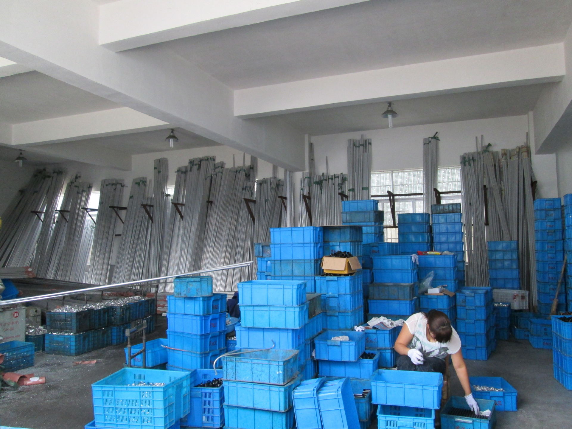 铝外壳仓库一角_看图王