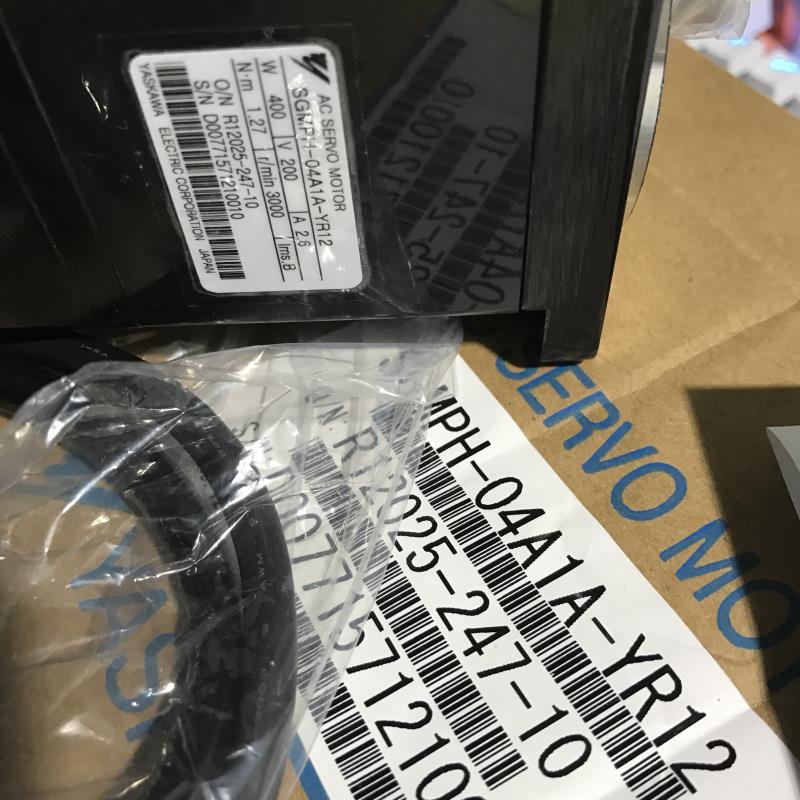 全新YASKAWA SGMAS-A5ACA41 伺KAWA 伺质保1年.