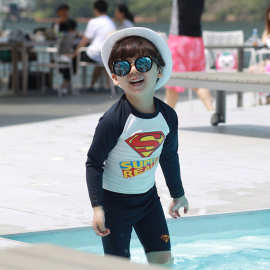 韩版男童卡通超人长袖短裤儿童泳衣海滩防晒温泉宝宝大童泳衣