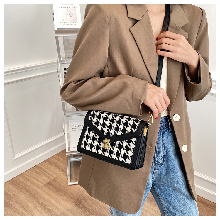 Fashion Messenger Woolen Small Square Bag display picture 2