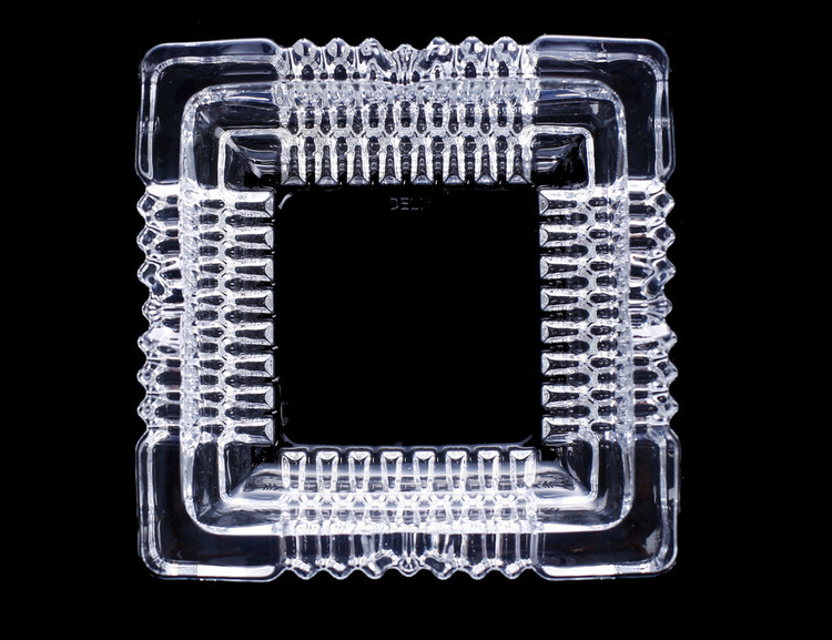 批发创意玻璃烟灰缸方形圆形 KTV宾馆办公室钻石透明烟缸定制LOGO