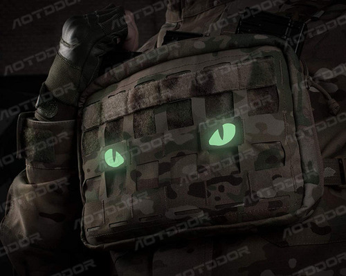 Creative and personalized supply cat's eye luminous morale badge outdoor military fan backpack badge little devil military MOLLE pendant