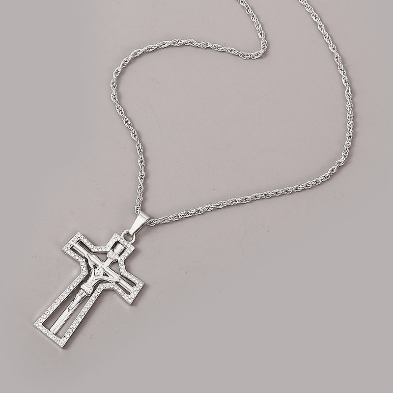 Kreative Übertriebene Lange Geometrische Kreuz-hip-hop-kette Europäische Und Amerikanische Grenz Überschreitende Trend-hip-hop-anhänger Zubehör display picture 9