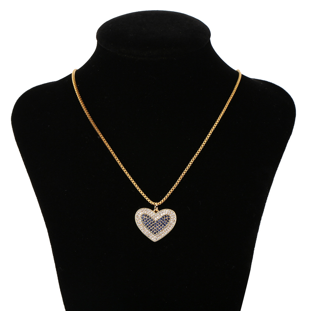 Fashion Heart-shape Copper Inlaid Zircon Necklace Wholesale display picture 8