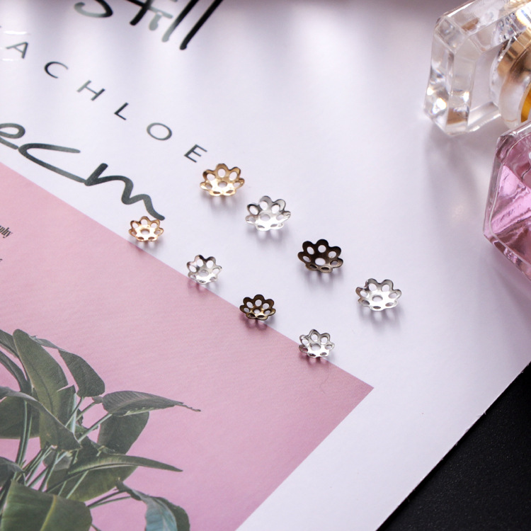 Small big beads flower-shaped