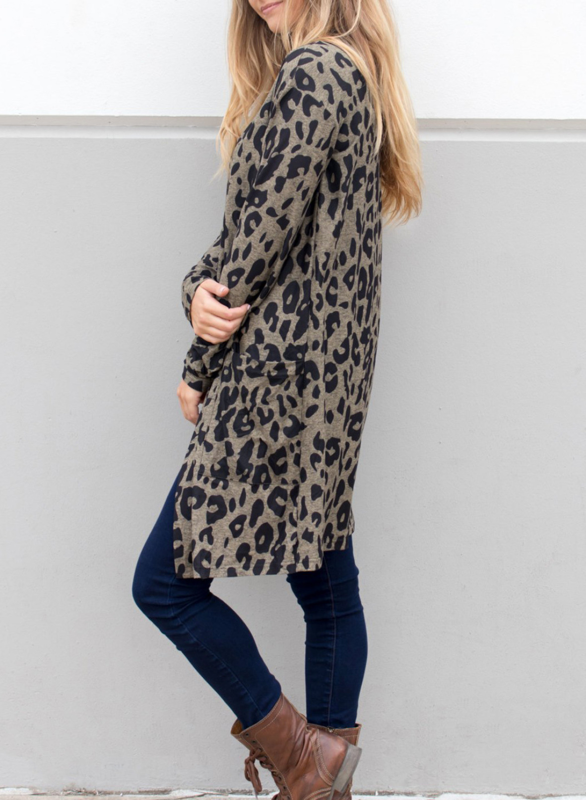 women autumn and winter new style leopard print casual long-sleeved knitted cardigan jacket  NSSI2758