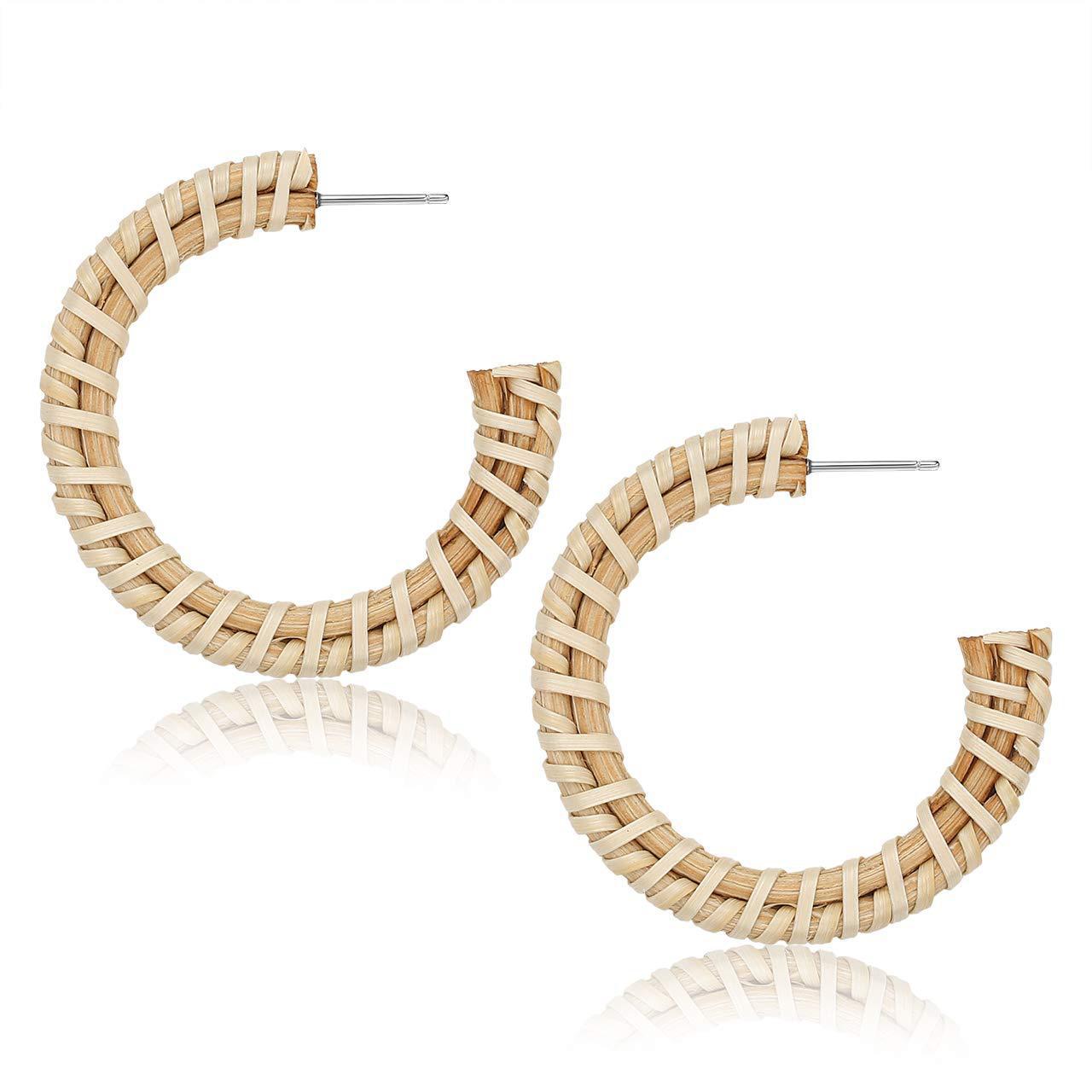 10810937069_1915324730