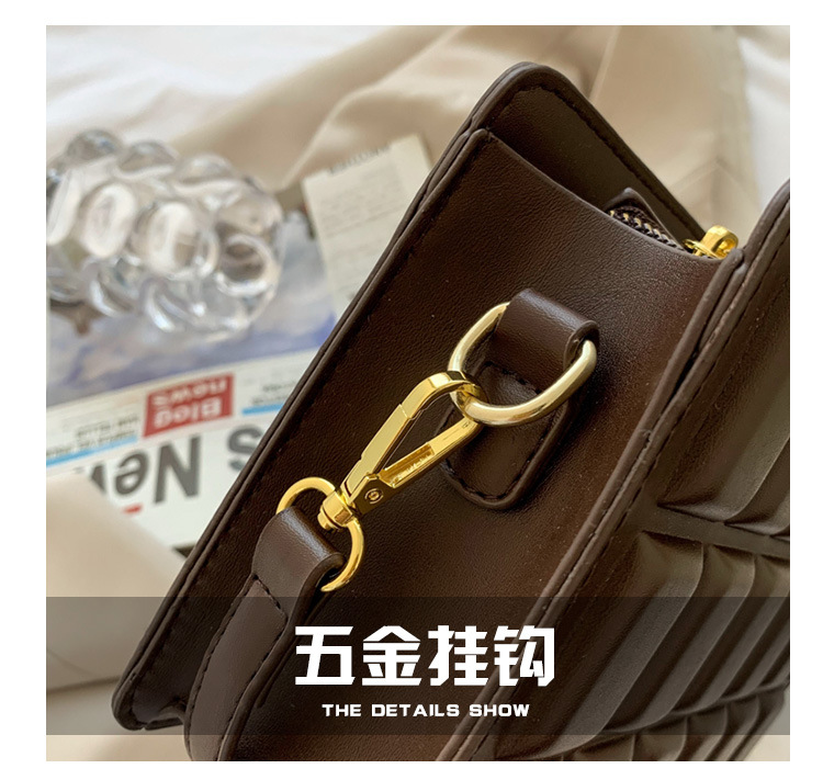 New Box Bag Fashion Square Bag display picture 33