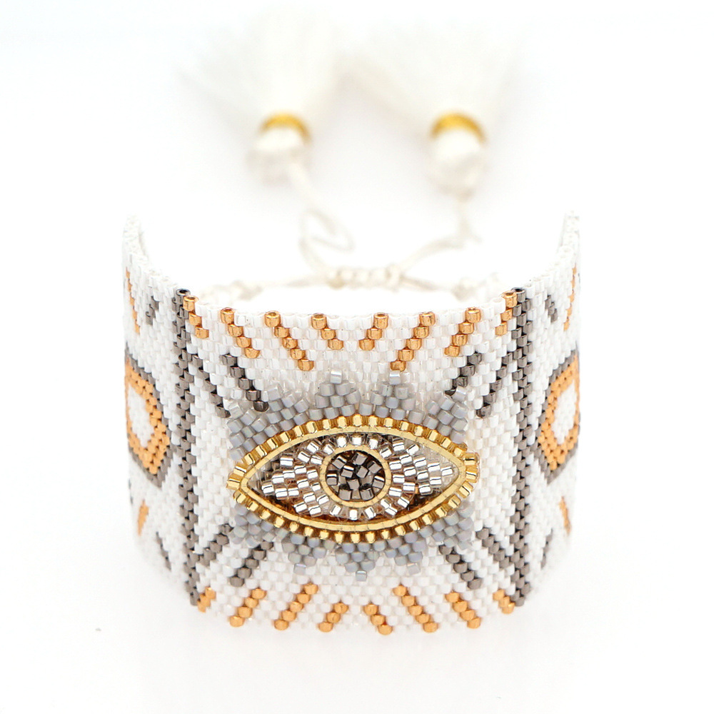 Hand-woven Devil's Eye Ethnic Style  Diamond Multi-layered  Bracelet display picture 2