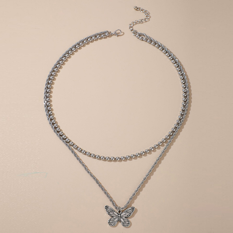 Collier Rétro Géométrique En Trois Dimensions Collier Papillon Creux Créatif Populaire Pour Femmes display picture 6