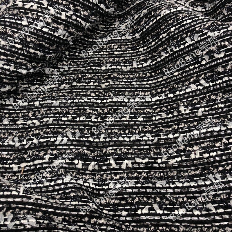 BG170143C 黑色横条纹蝴蝶花式轻薄提花色织面料