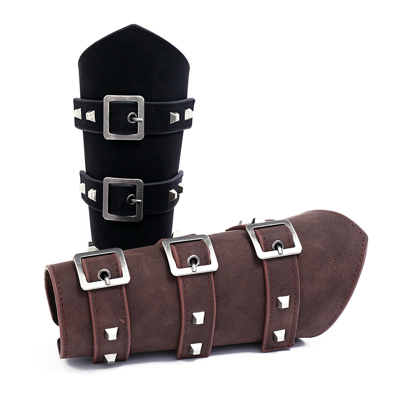 New Exaggerated Men's Leather Wrist Guards Personality Wide Leather Punk Riding Arm Guards display picture 3