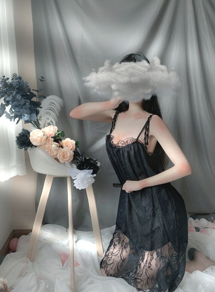 9D7C3DD06F4E6E7D594DFF25137A63