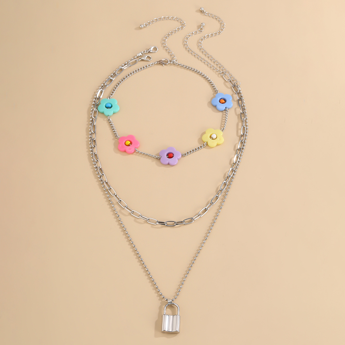 Fashion   Creative Flower Clavicle Suit Necklace Personality Simple Lock Necklace display picture 8