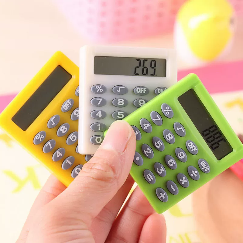 Cross -border cartoon mini calculator small square pocket button battery calculator candy color computer