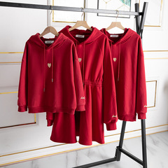 New autumn and winter fleece sweaters with love embroidery for men and women, pullover sweatshirts, Korean style mother-daughter dresses, parent-child wear