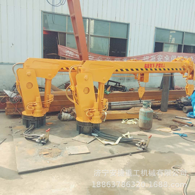 山东固定式吊机厂家 3吨5吨8吨16吨船吊 液压固定式吊机