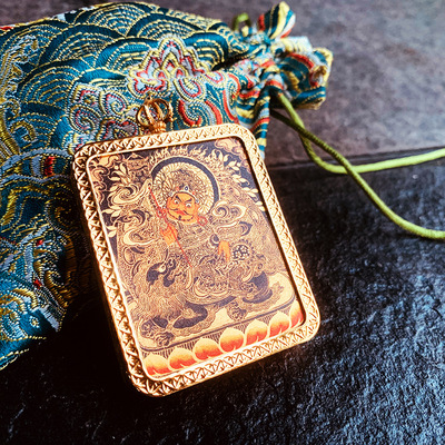 Copper and gold Cross Vajra Gaudencio box Thangka small box