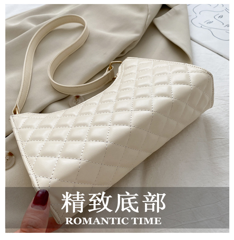 New  Texture  New Trend  One-shoulder Chain Bag display picture 5