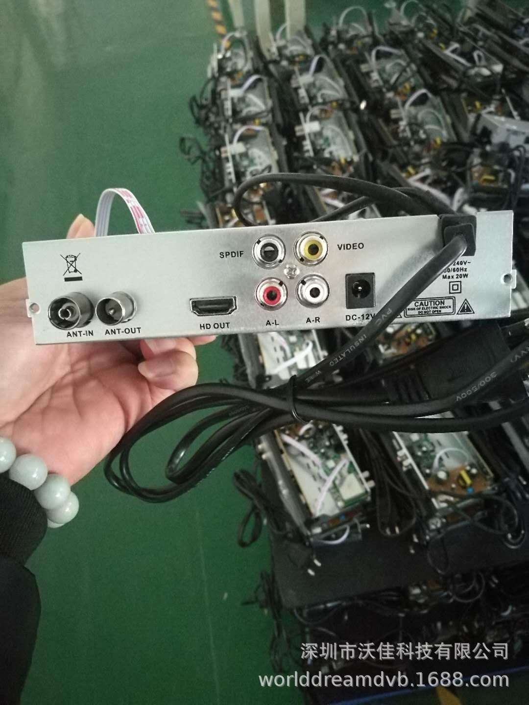HD set-top box H.265 DVB-T2 R & D production factory foreign trade box Europe Italy France
