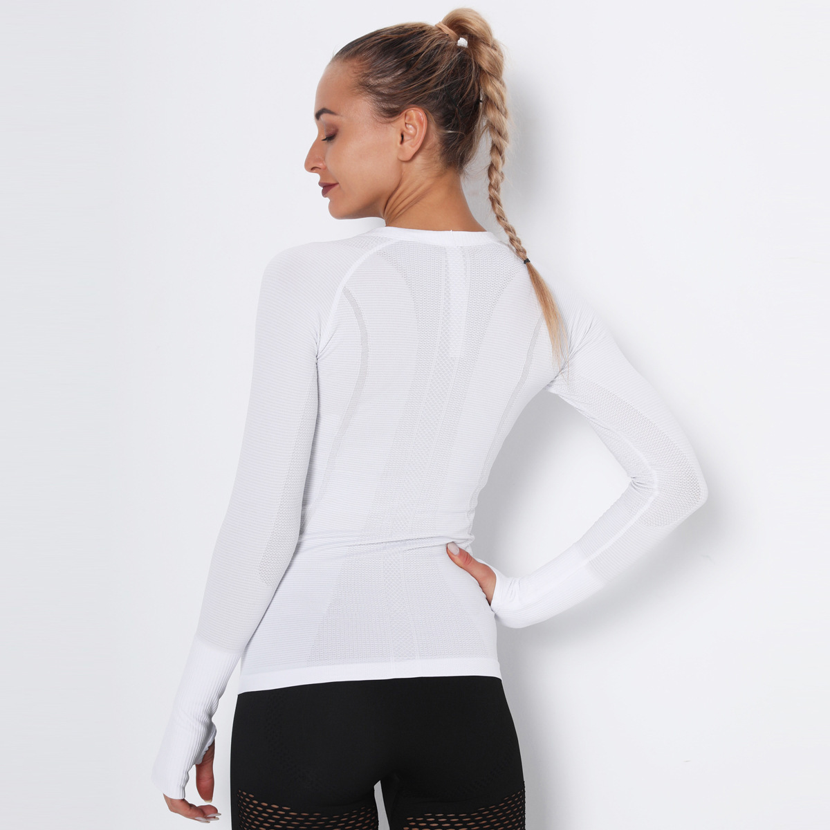 Long Sleeve Quick-drying Round Neck Yoga T-shirt  NSNS11047