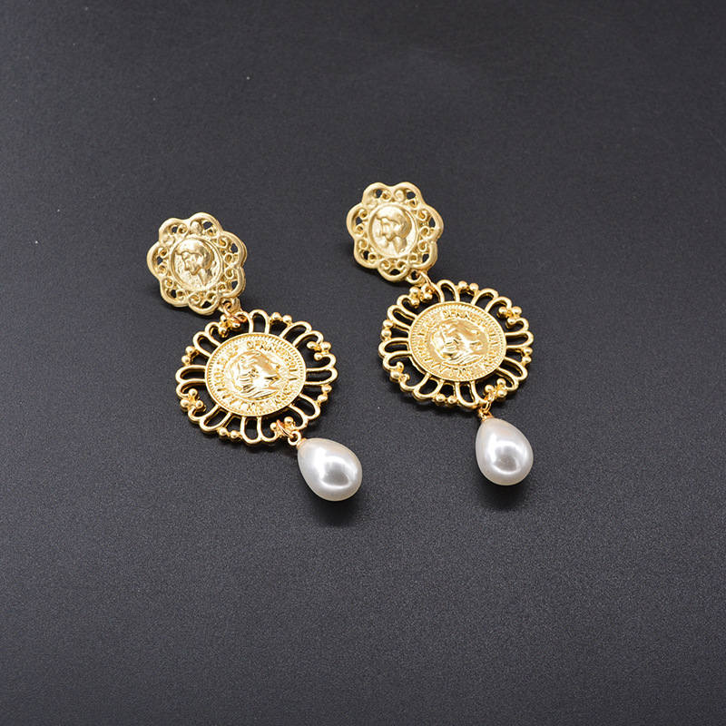 Pendientes De Perlas De Monedas De Moda display picture 4