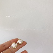 韩国东大门同款圆鼓鼓方形珍珠银针耳钉百搭气质森系设计感耳环女