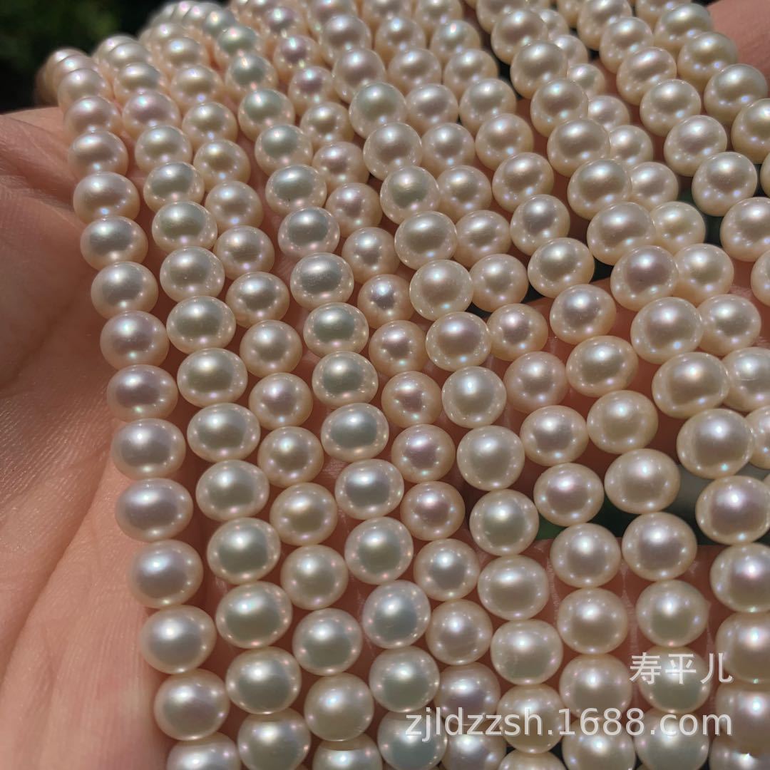 Natural freshwater pearl necklace 5-6mm Round Lightly Strong light Pearl Partially Prepared Products DIY Clavicle chain Loose bead