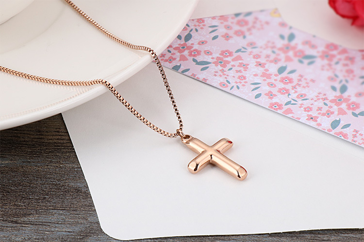 18K Real Gold Plated Plating Material 304 Stainless Steel Pendant Material PVD Coated 18K Gold Plated Letter Titanium Steel Fashion Waterproof Non Tarnish 304 Stainless Steel Necklace