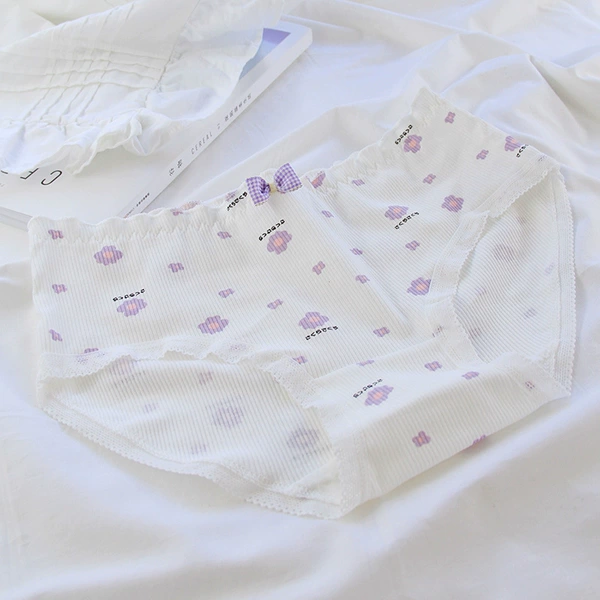 White (full printing letter flower)